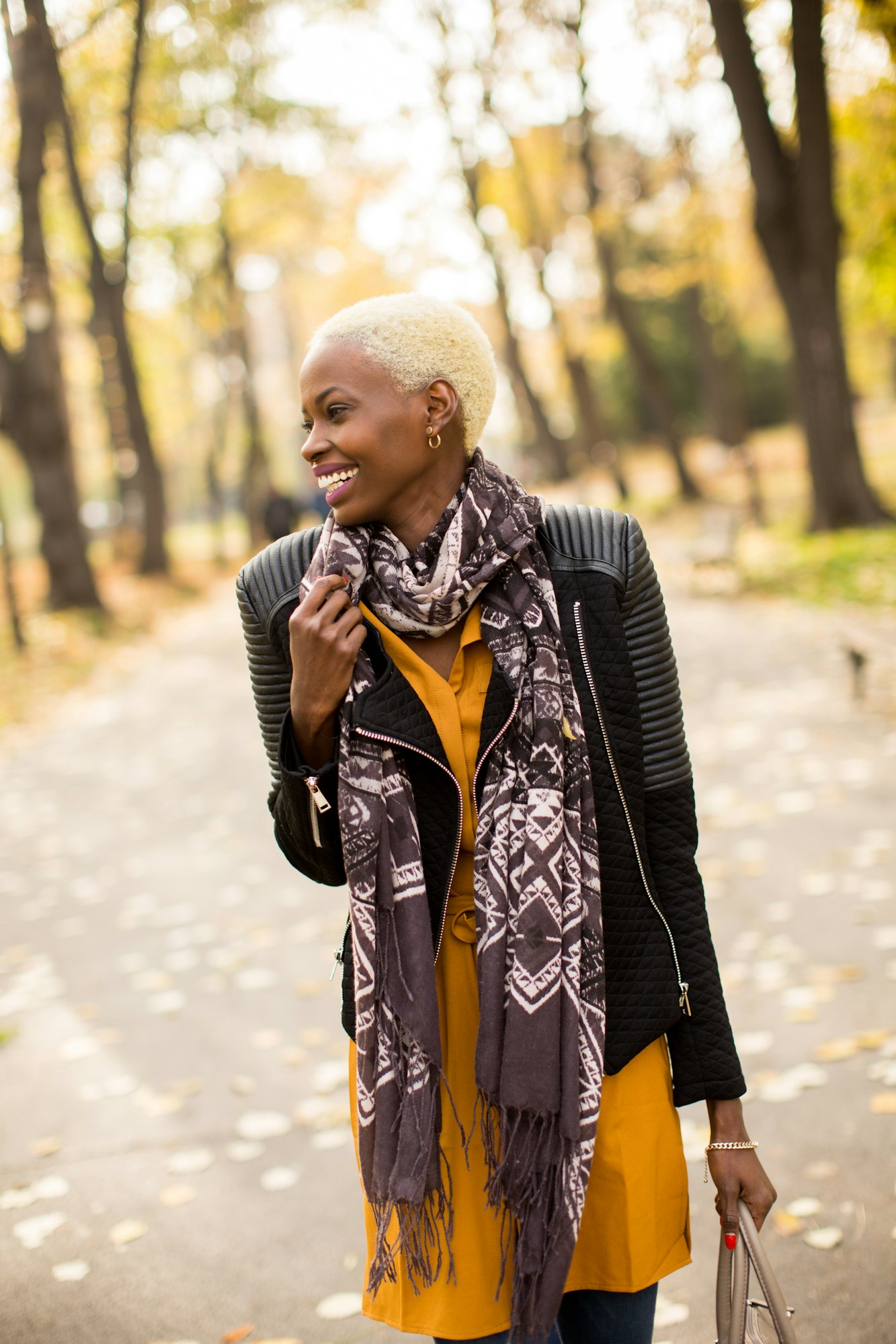 Misitt Entrepreneur™ enjoying the freedom of her new evergreen strategies enjoying the park